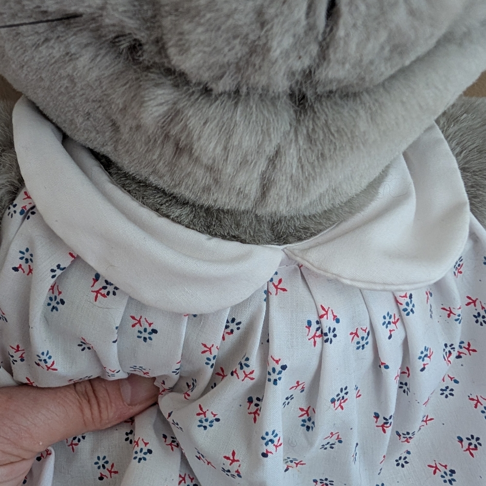 Dakin Cat Stuffed Animal - Picture 7 of 7